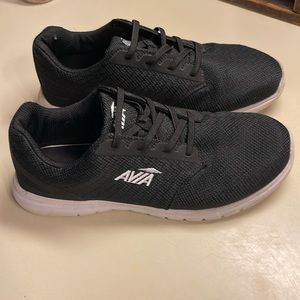 AVIA Solstice Black Sneakers GUC Size 10 Slip On With Elastic Laces